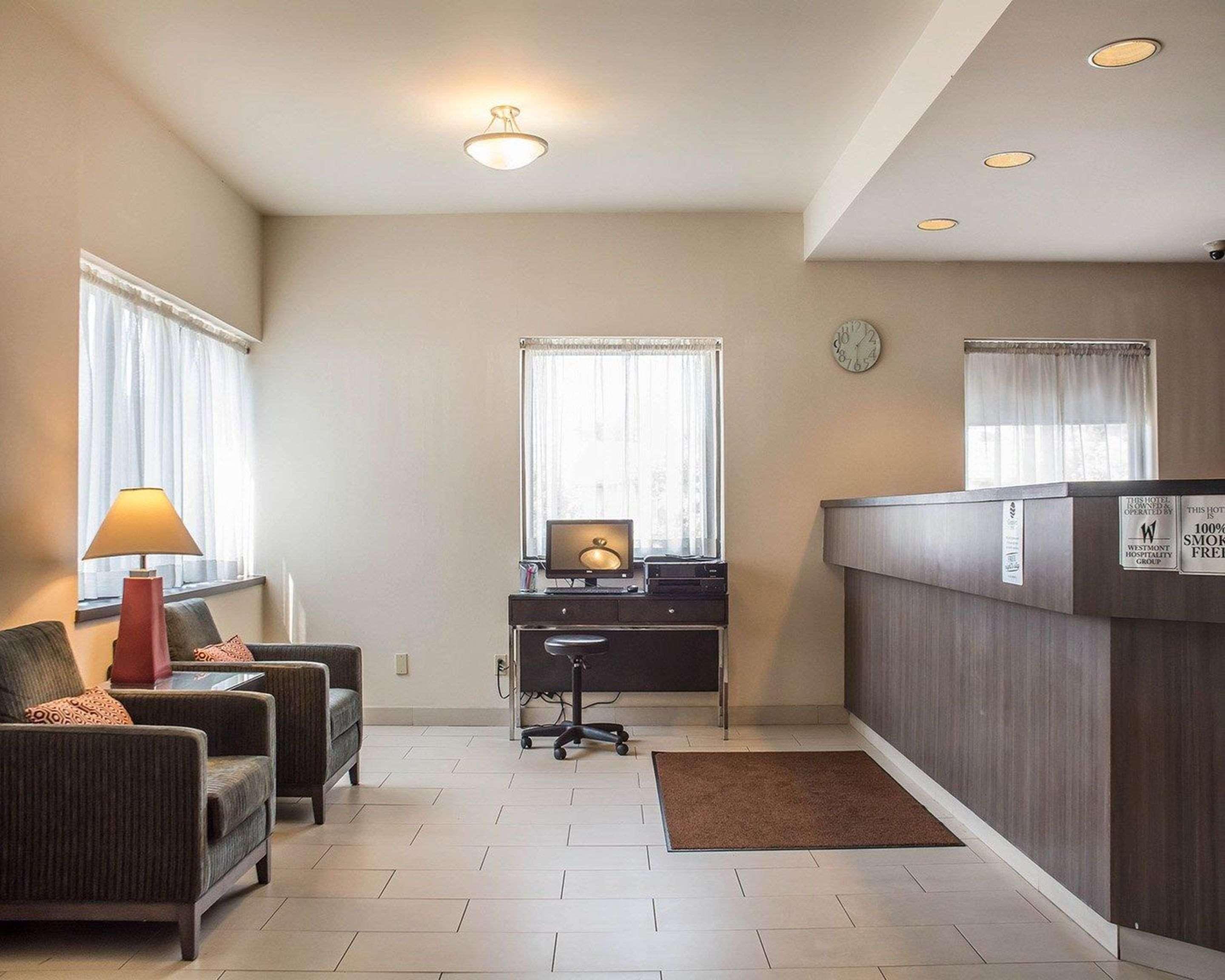 Comfort Inn Waterloo Eksteriør billede